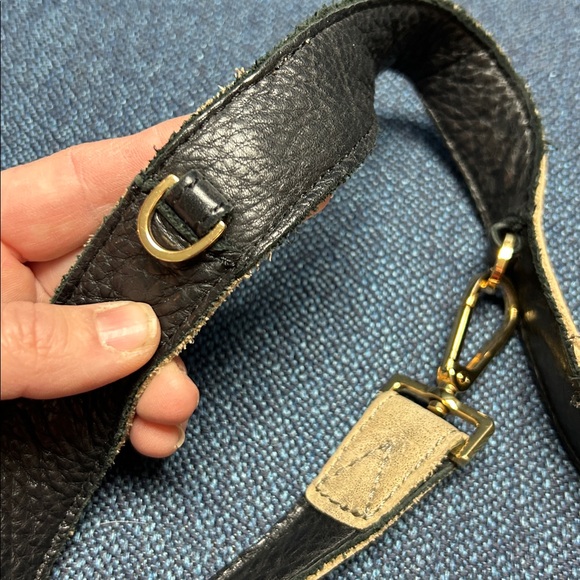 2942 Hammitt Crossbody Purse Shoulder Bag Leather  Gold Hardware - Picture 3 of 15